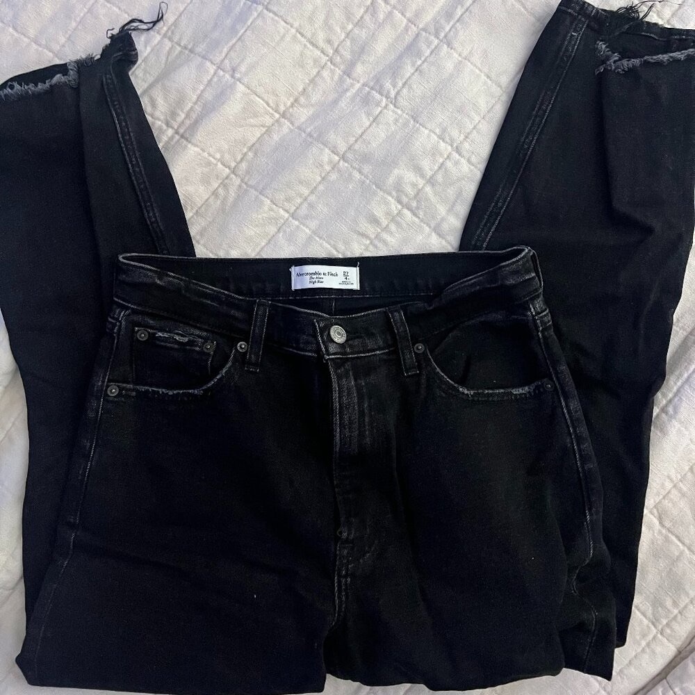 Abercrombie & Fitch The Mom High Rise Jeans – Size 27 / 4R